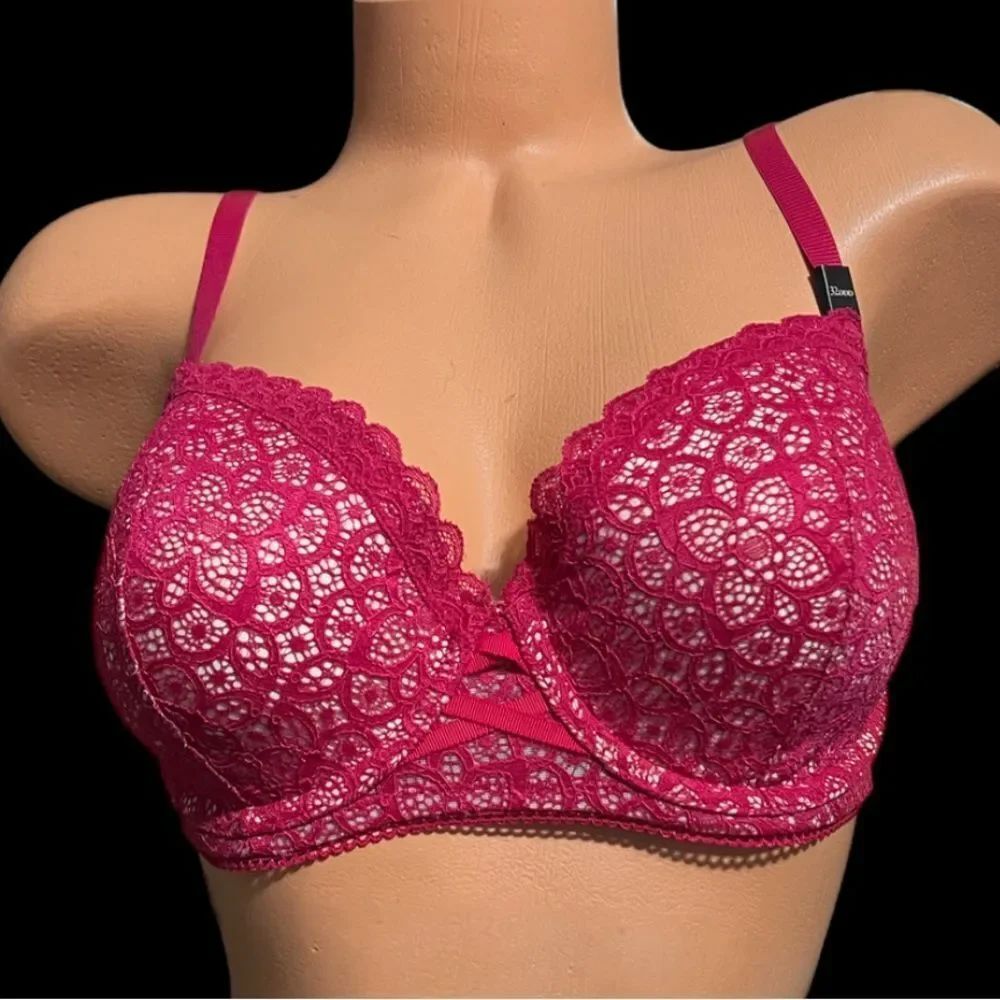 Victoria’s Secret Dream Angel Lined Demi lace bra pink 32DDD